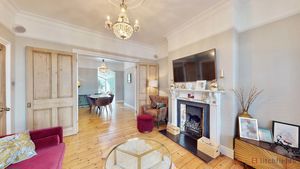 rec through to dining- click for photo gallery